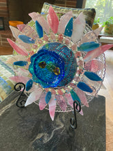 Load image into Gallery viewer, Resin Art Glass Class with Deb of Master Repurposers
